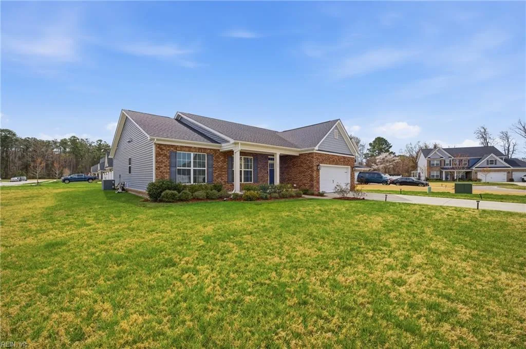 109 Green Ct, Carrollton — photo