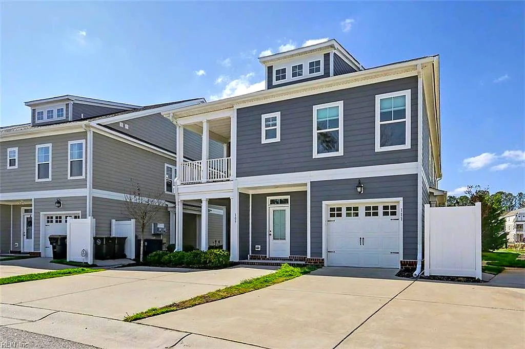 111 Mainsail Loop, Yorktown — photo
