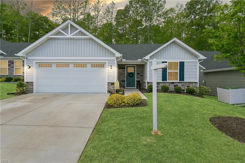 6964 Motley Landing DR, GLOUCESTER VA 23061