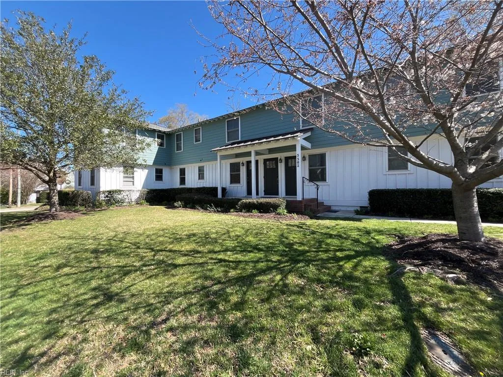 3302 Holly Rd #2, Virginia Beach — photo