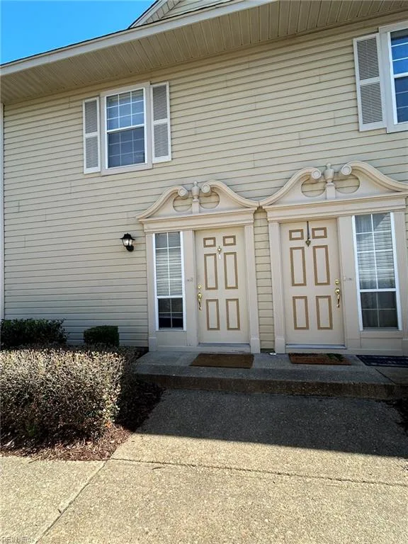 716 Oleander Cir, Virginia Beach — photo