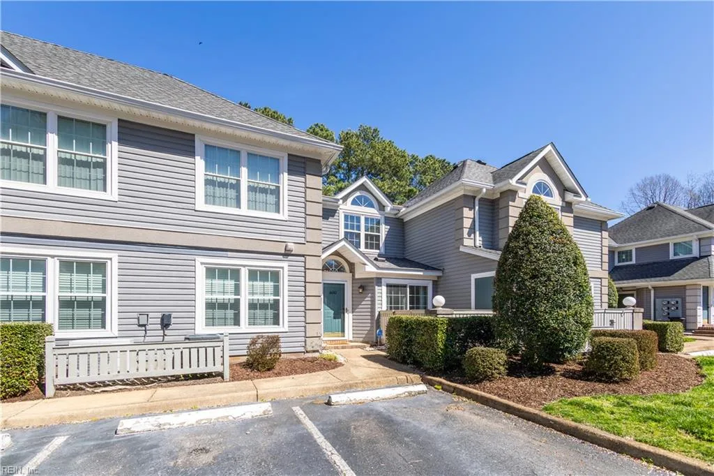 600 Rue St La Rogue, Chesapeake — photo