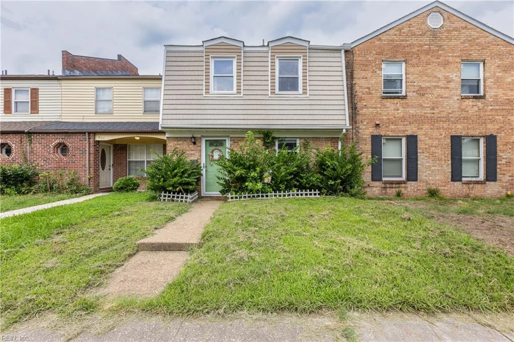 602 Red Horse Ln, Virginia Beach — photo