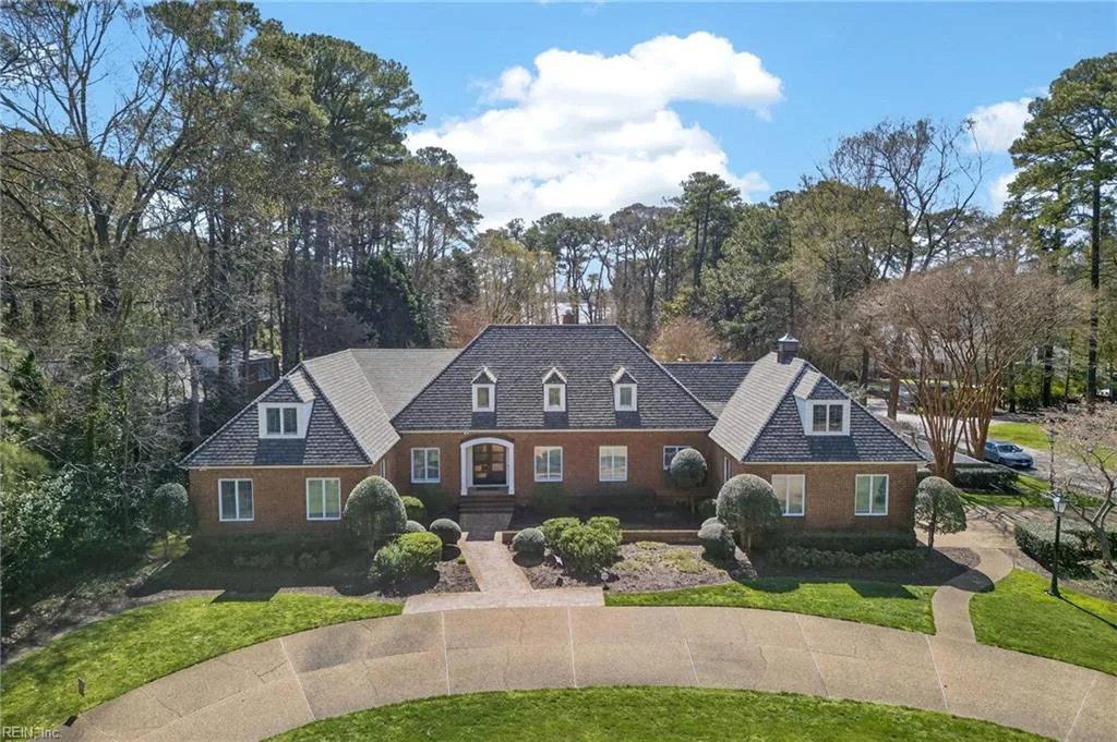 1613 Duke Of Windsor Rd, Virginia Beach — photo