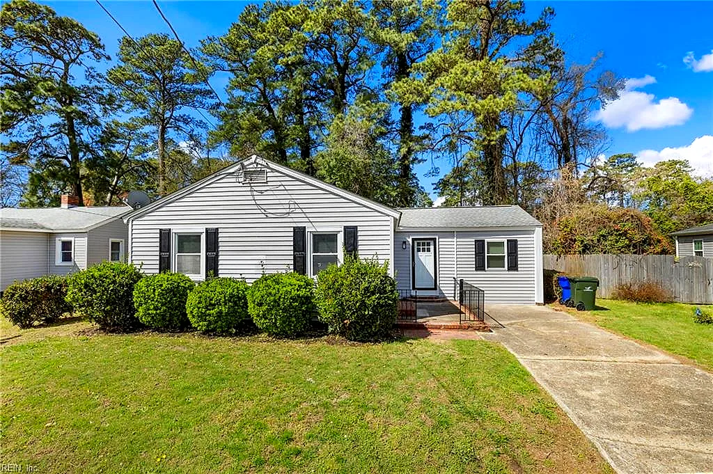 8249 Simons Dr, Norfolk — photo
