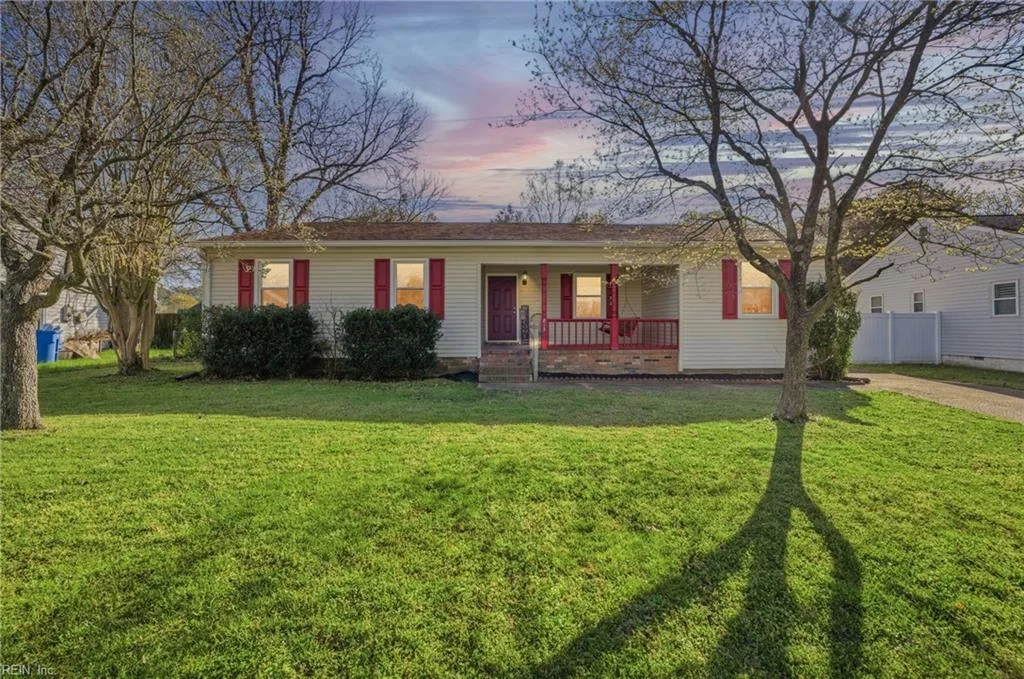 813 Carolyn Dr, Chesapeake — photo