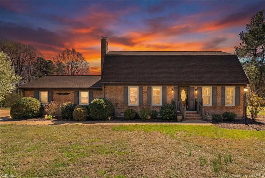 103 Tanbark Ln, Williamsburg — photo
