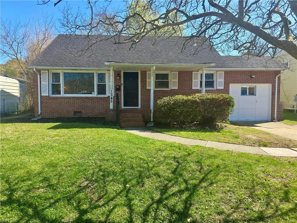 1345 Gabriel Dr, Norfolk — photo