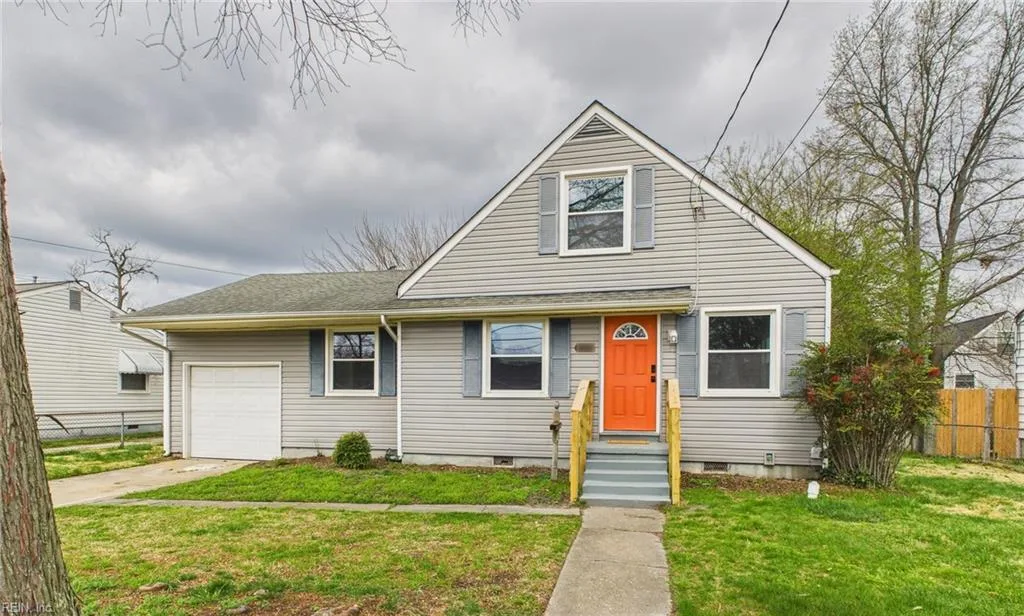 3304 Greenwood DR, HAMPTON VA 23666