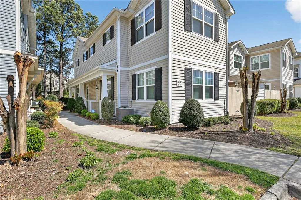 1440 Rollesby WAY, CHESAPEAKE VA 23320