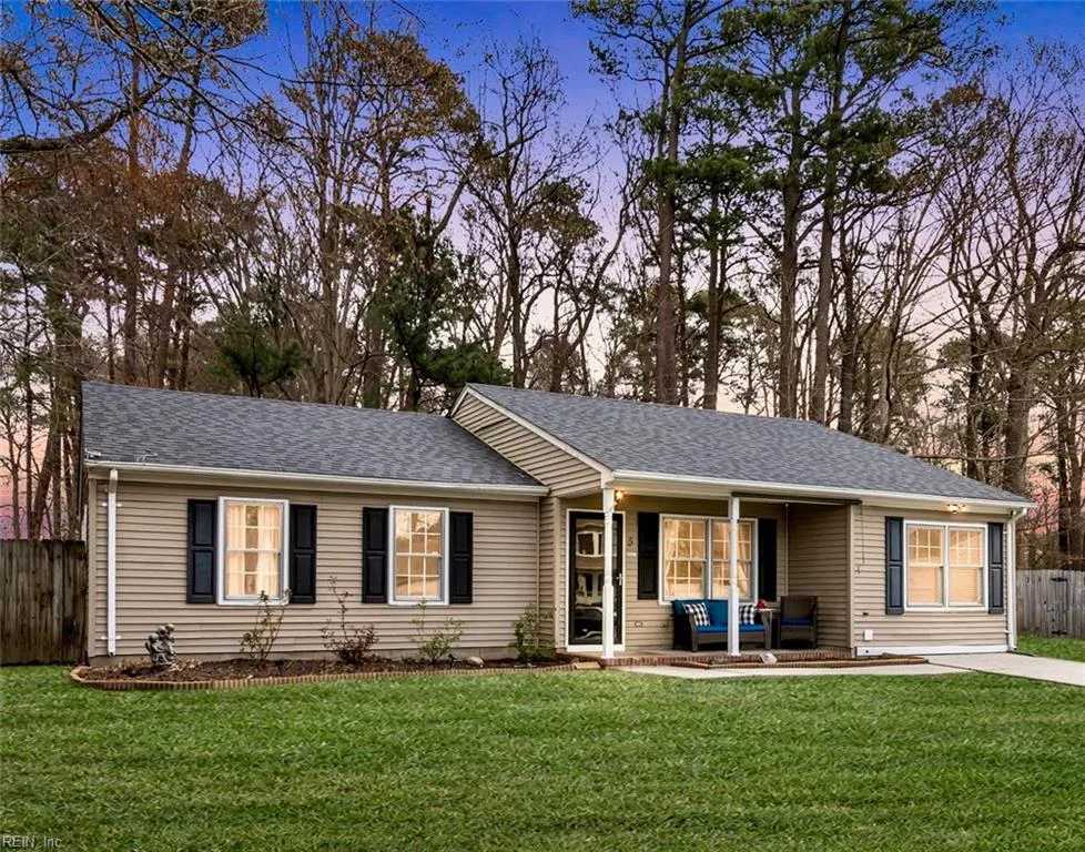 5 Jimmy CIR, HAMPTON VA 23666