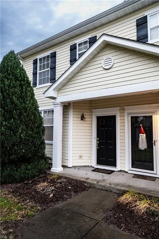 1462 Titchfield Dr, Chesapeake — photo