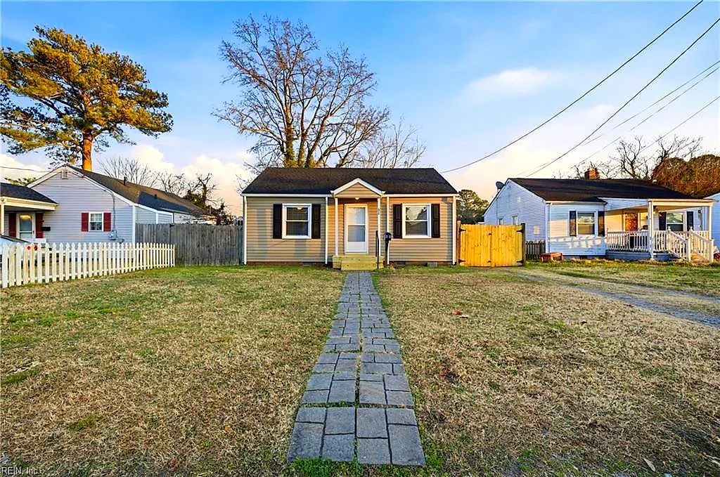 60 Greeneland Blvd, Portsmouth — photo