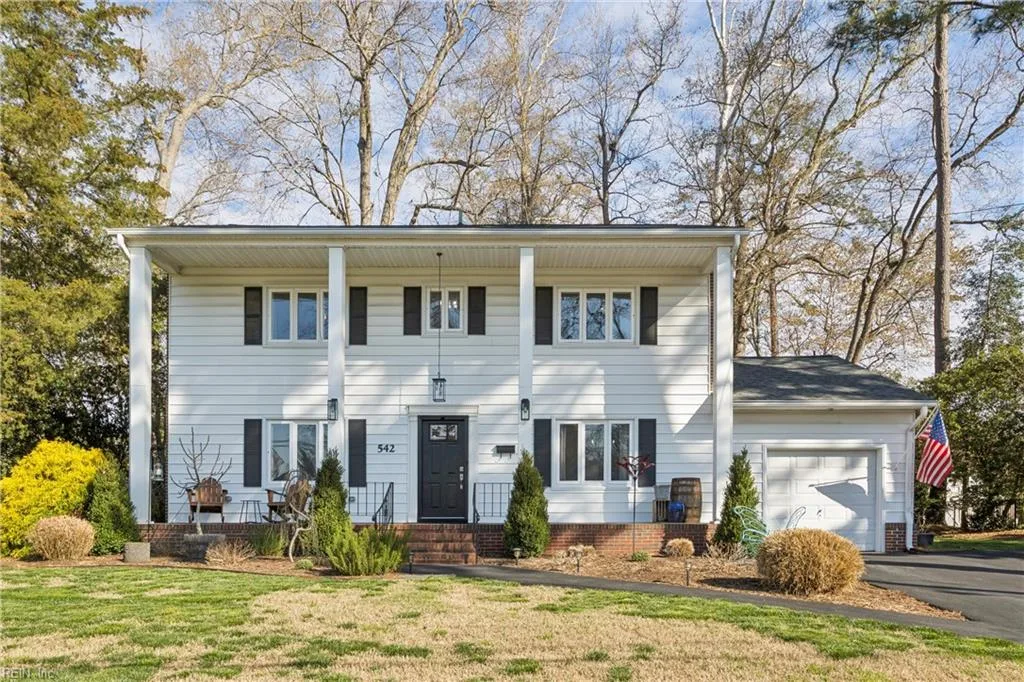 542 Kings CT, NEWPORTNEWS VA 23606