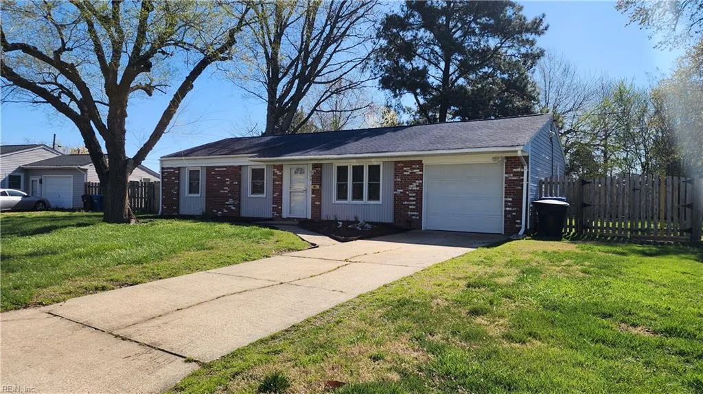 924 Carriage Hill Rd, Virginia Beach — photo