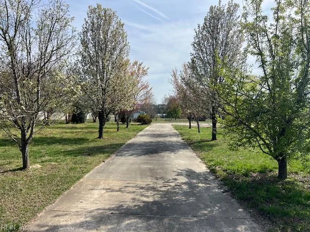 125 W Liberty Spring Rd, Suffolk — photo