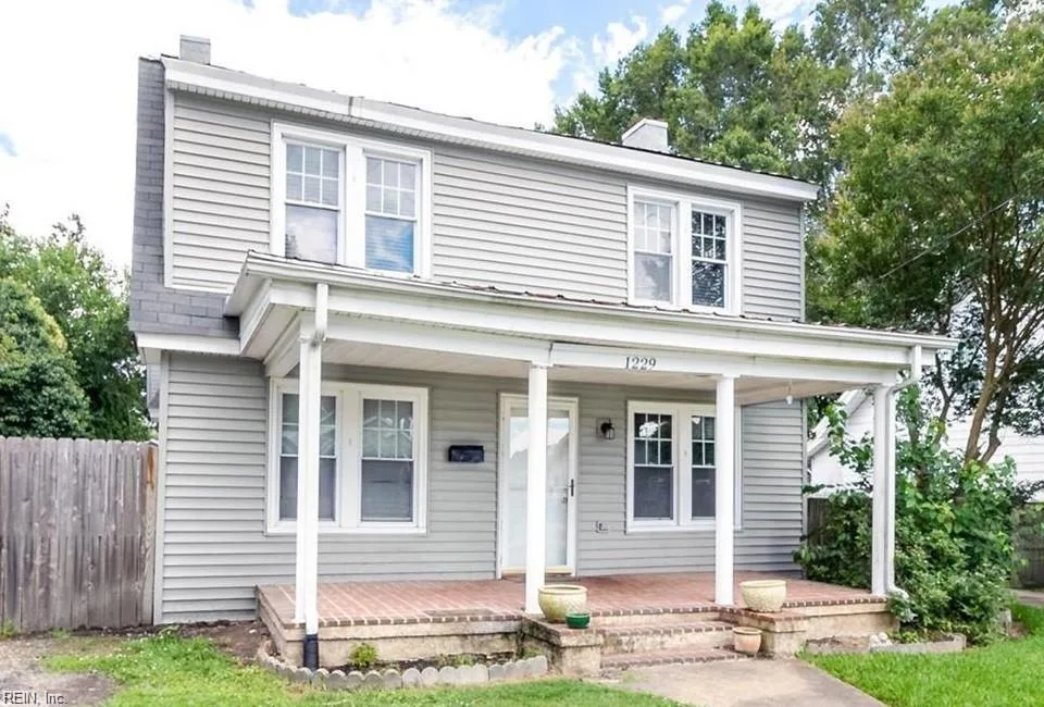 1229 Decatur ST, CHESAPEAKE VA 23324