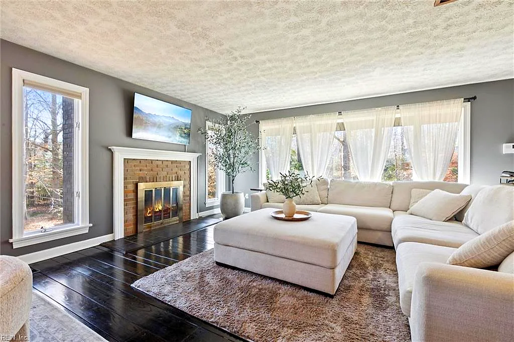 112 Overlook Dr, Williamsburg — photo