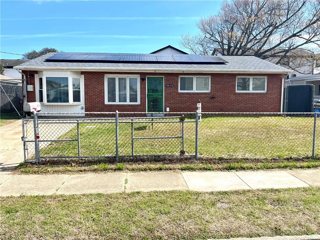 9620 Whit Ave, Norfolk — photo