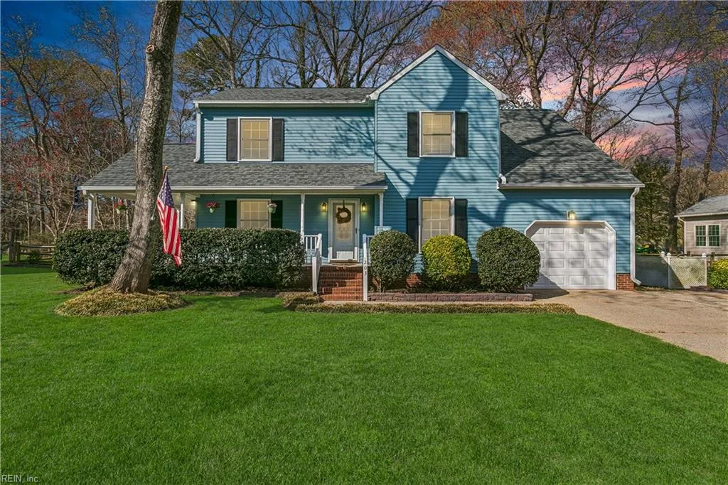 203 Mill Xing, Yorktown — photo