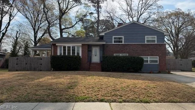 7828 Walters Dr, Norfolk — photo