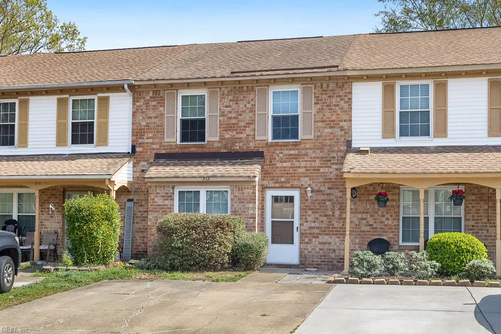 312 Seeman Ct, Virginia Beach — photo