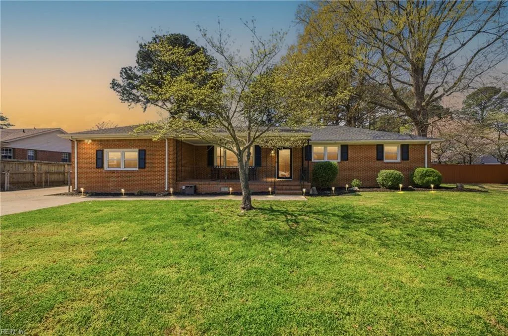 1248 Kingsway Dr, Chesapeake — photo