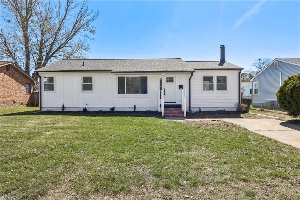 1314 Saxton Dr, Hampton — photo