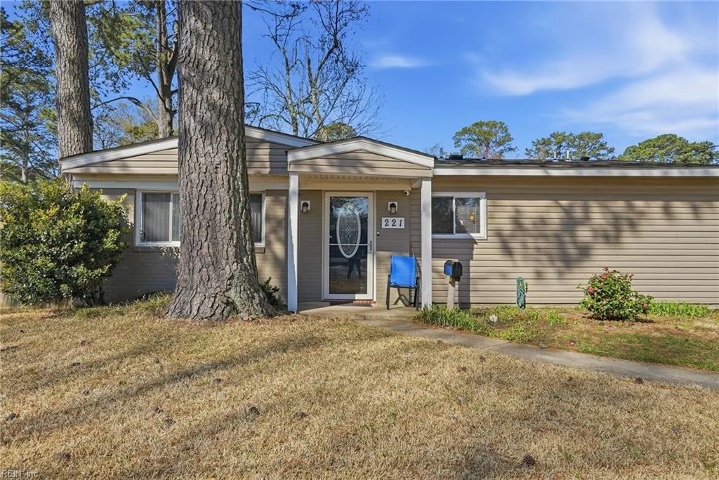 221 Cassady Ave, Virginia Beach — photo