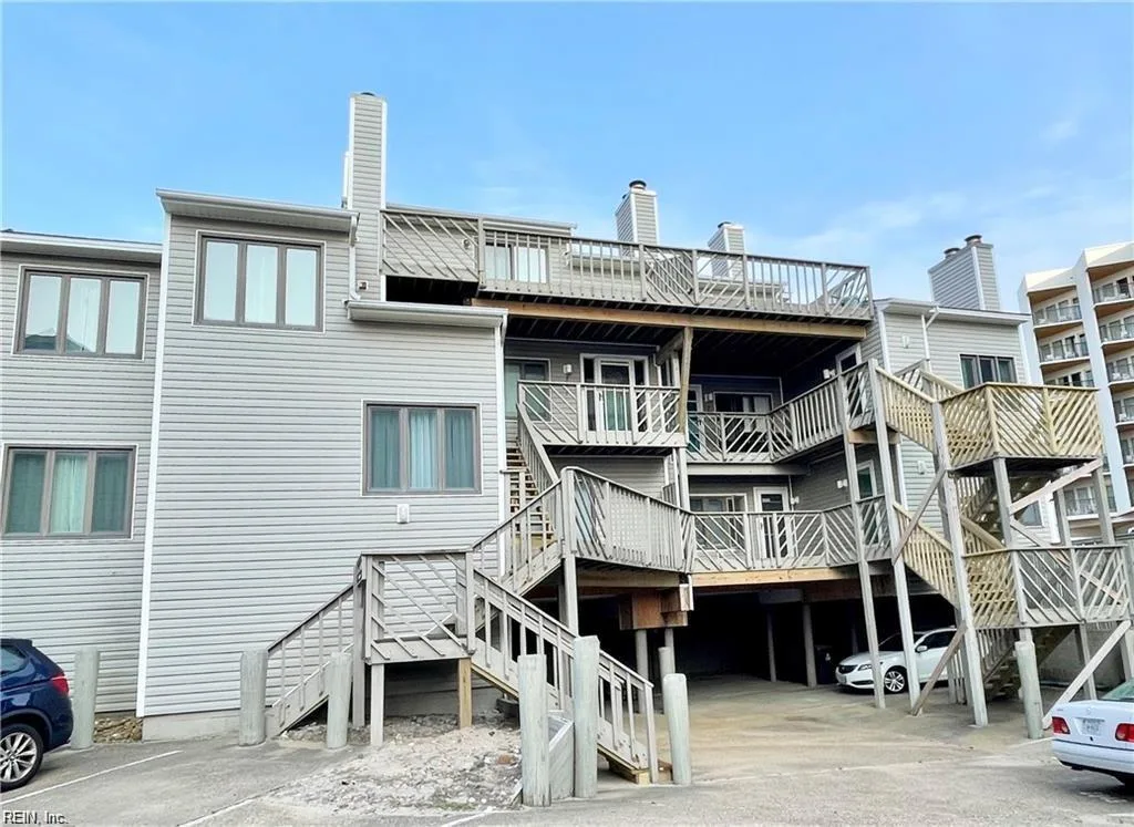 2845 Charlemagne DR, VIRGINIABEACH VA 23451