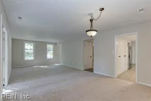 7 White Oak Trl, Hampton — photo