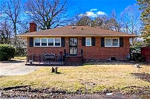 55 Calhoun ST, HAMPTON VA 23669