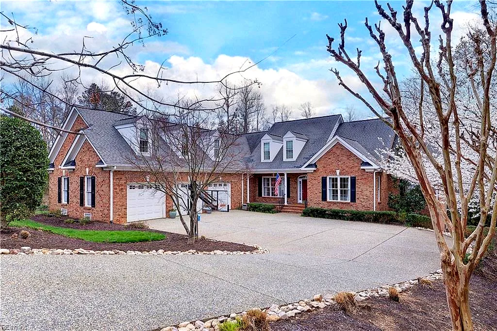 9968 Mill Pond Rn, Toano — photo