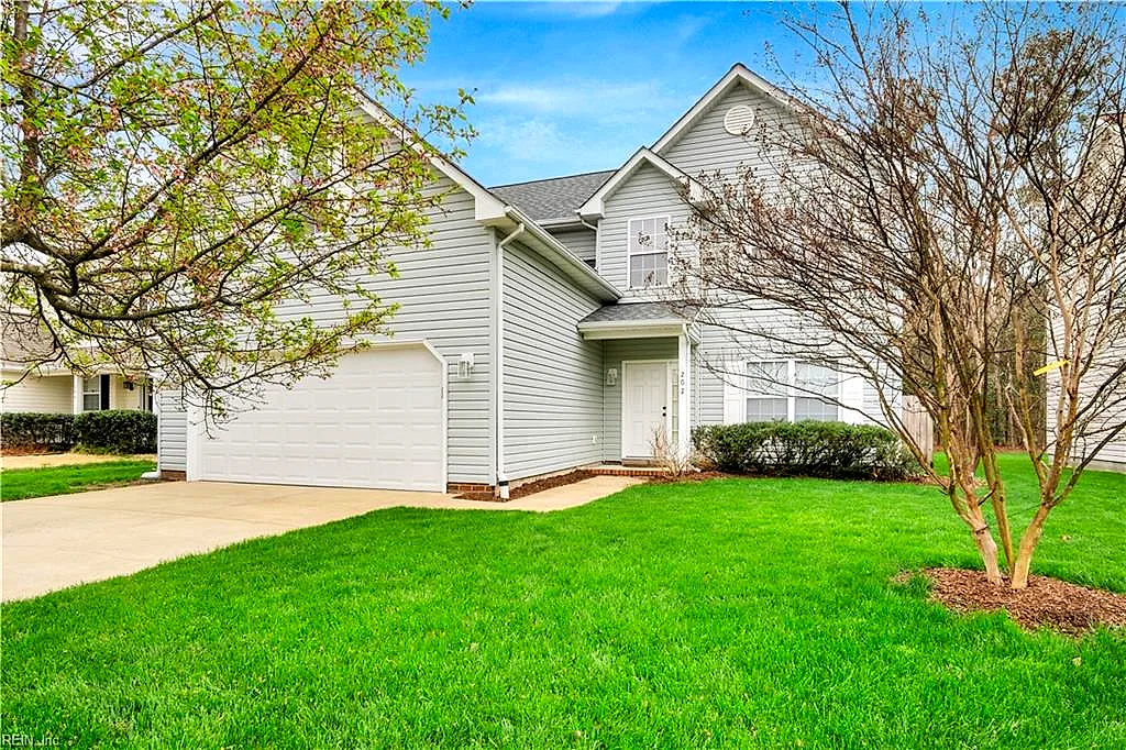 202 Vivian Ct, Yorktown — photo