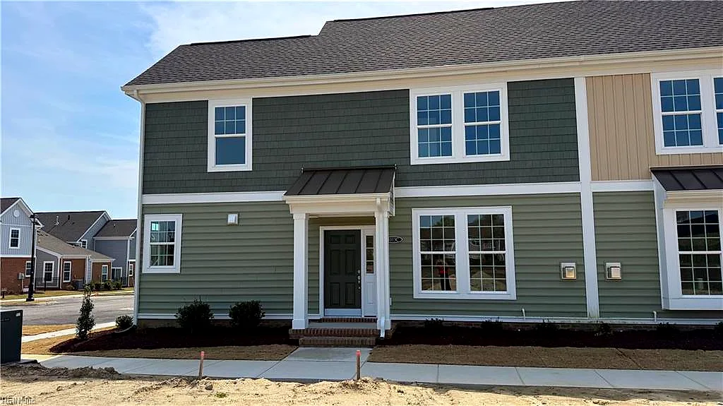 1013 Robinson Rd #7c, Suffolk — photo