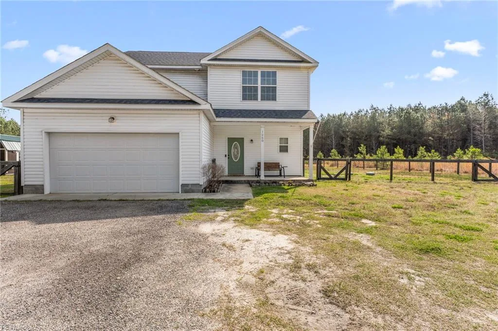 1250 Hosier Rd, Suffolk — photo