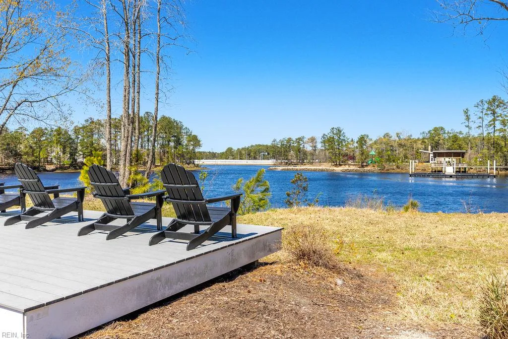 907 Adventure WAY, CHESAPEAKE VA 23323