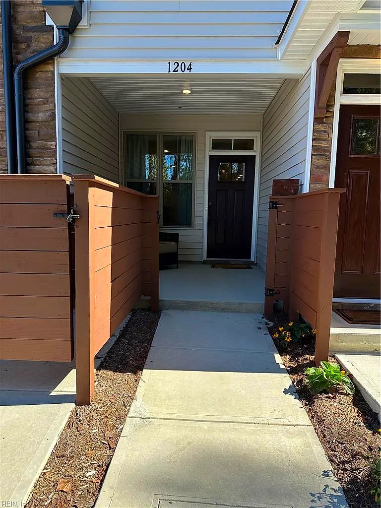 1709 Kathy Ann Way, Carrollton — photo