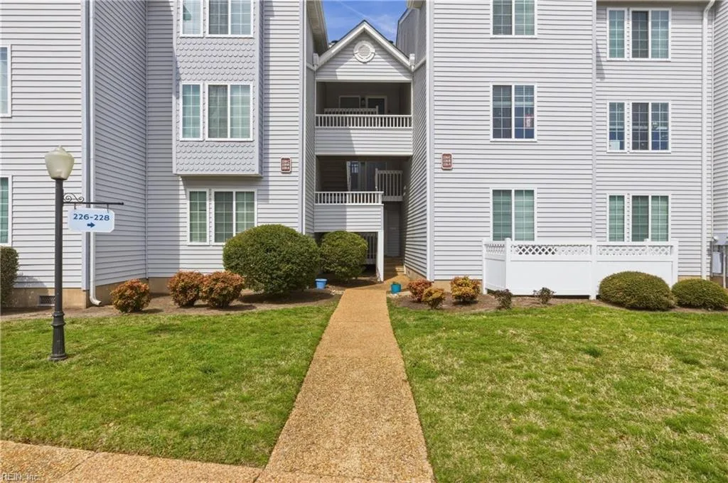 226 Island Cove CT #C, HAMPTON VA 23669