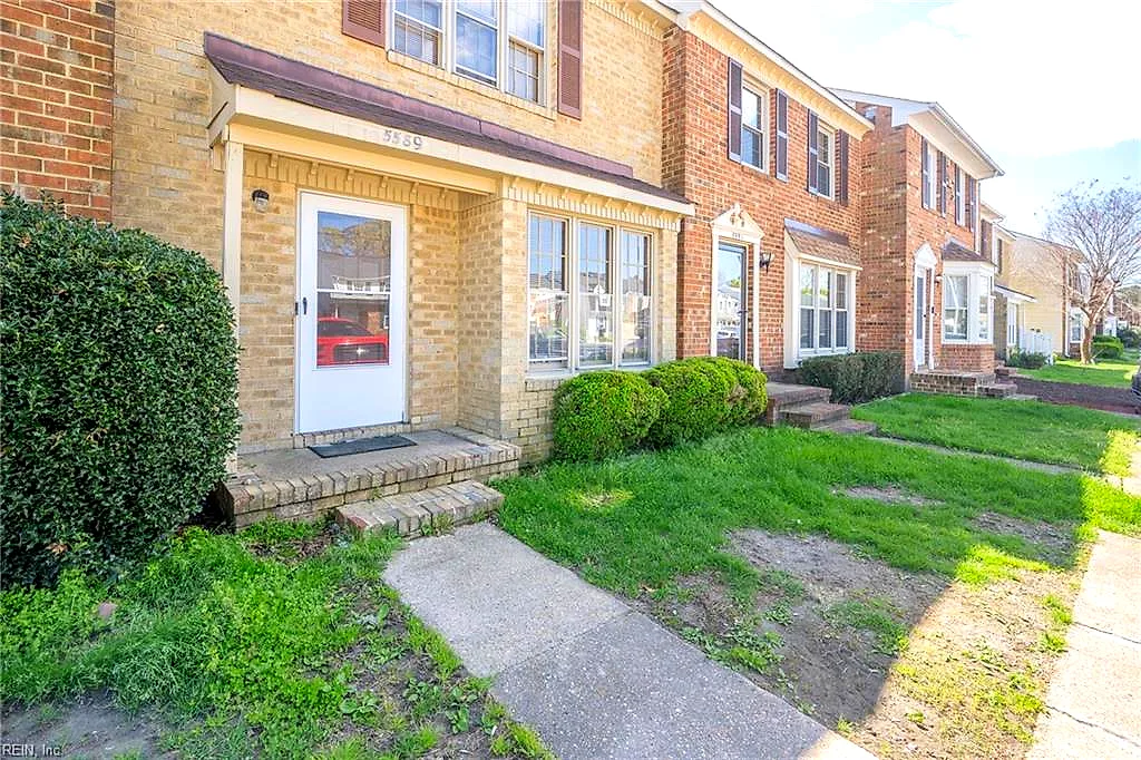 5589 Campus Dr, Virginia Beach — photo