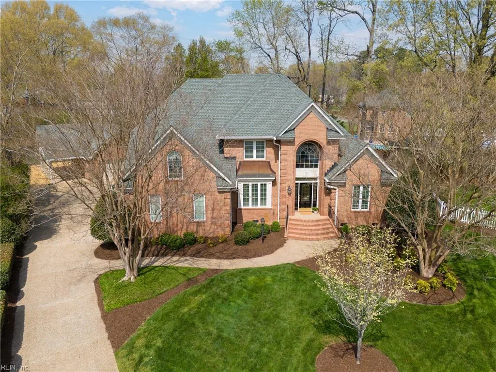 604 Stoneleigh CT, CHESAPEAKE VA 23322