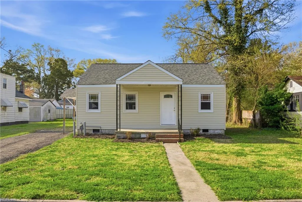 28 Fiske ST, PORTSMOUTH VA 23702