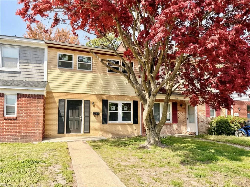 1016 Castle Ct, Chesapeake — photo