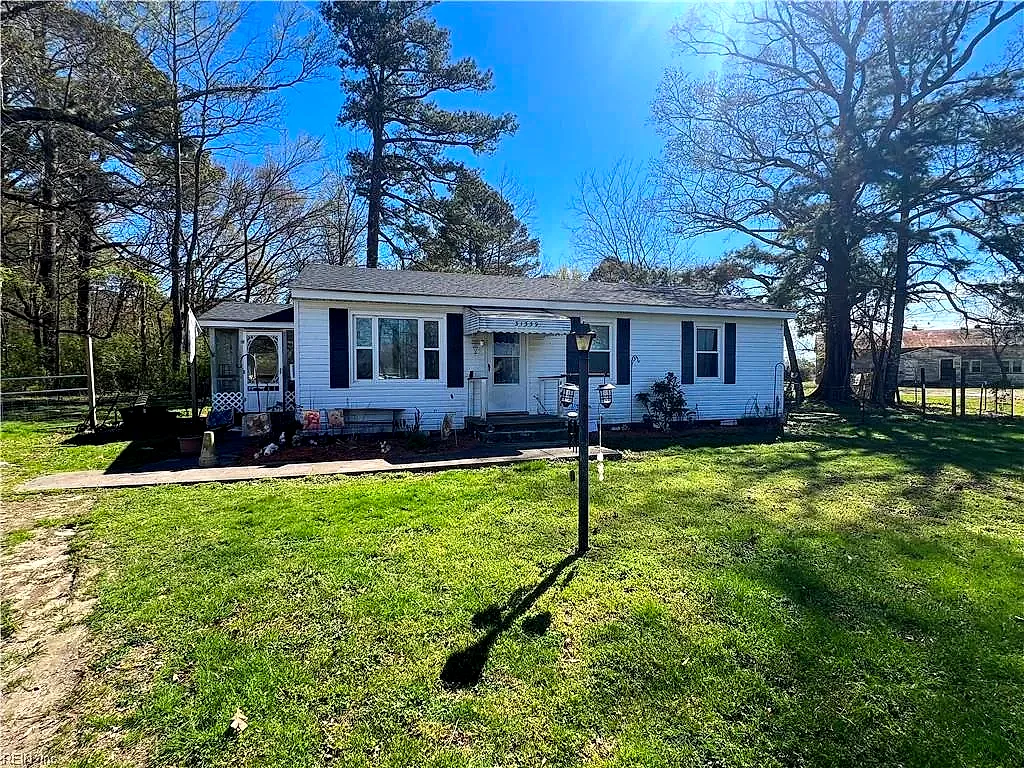 31359 Grants LN, CARRSVILLE VA 23315