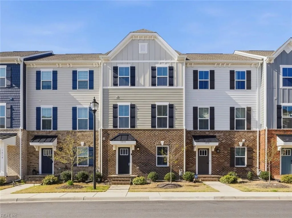 1214 Gunboat DR, SUFFOLK VA 23435