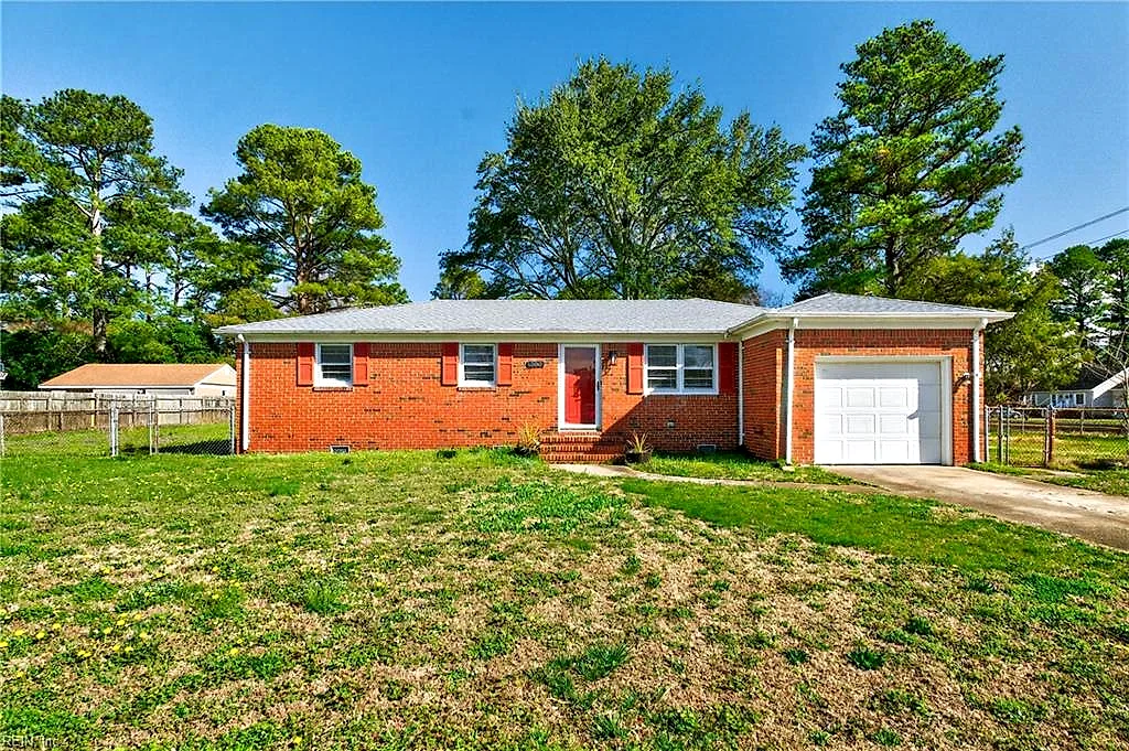 500 Greenway Dr, Chesapeake — photo
