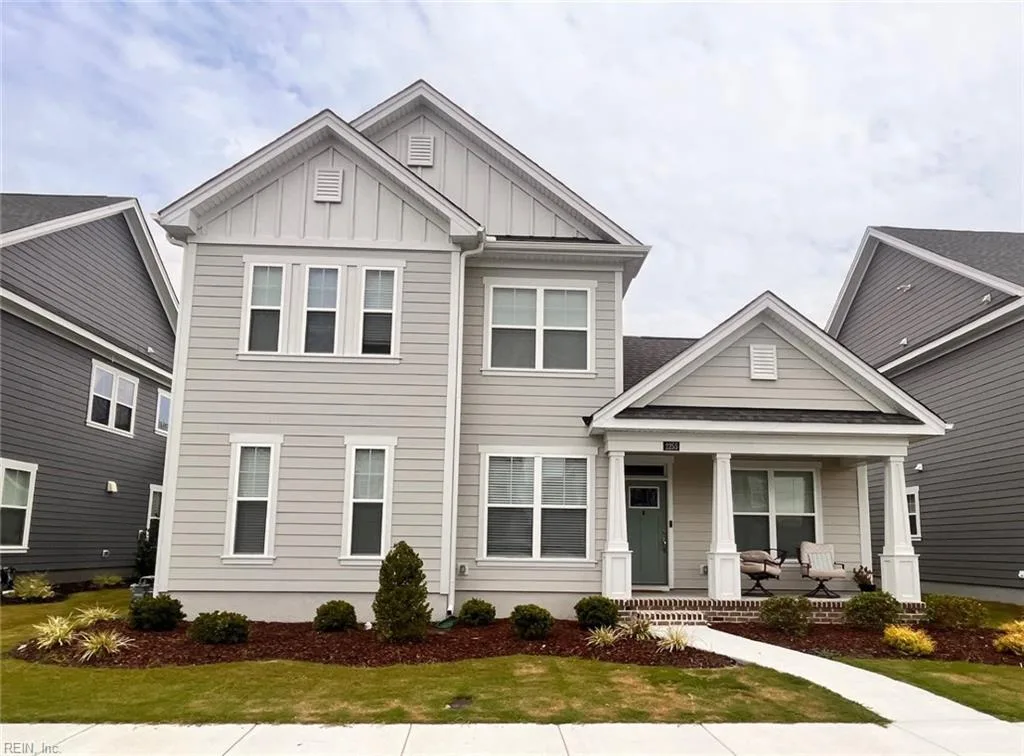 5025 Duxbury RD, CHESAPEAKE VA 23321