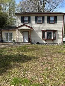 3 Lost Cv, Newport News — photo