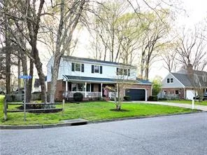 420 Woodberry DR, CHESAPEAKE VA 23322