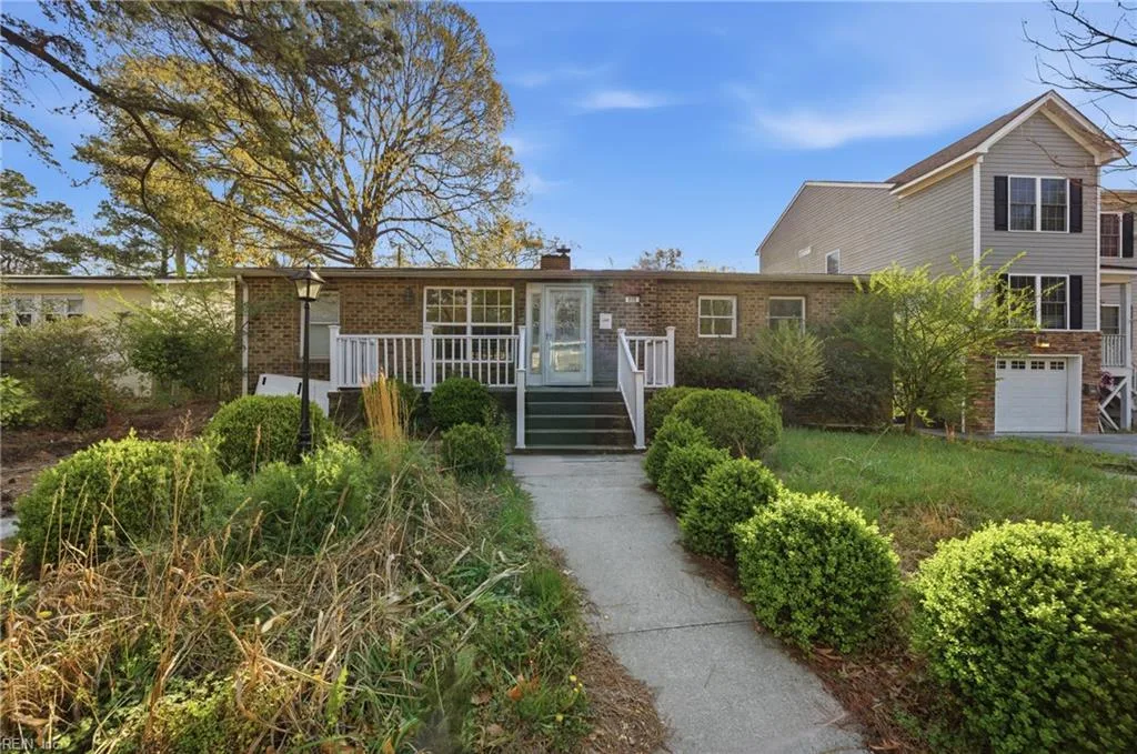 808 Pine Harbor DR, NORFOLK VA 23502